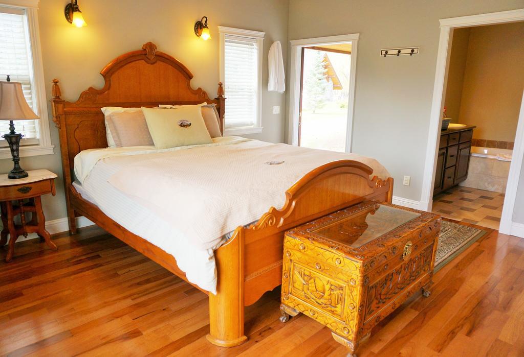Glacier Mountain Lodge Columbia Falls Quarto foto