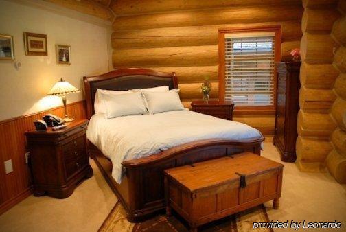 Glacier Mountain Lodge Columbia Falls Quarto foto